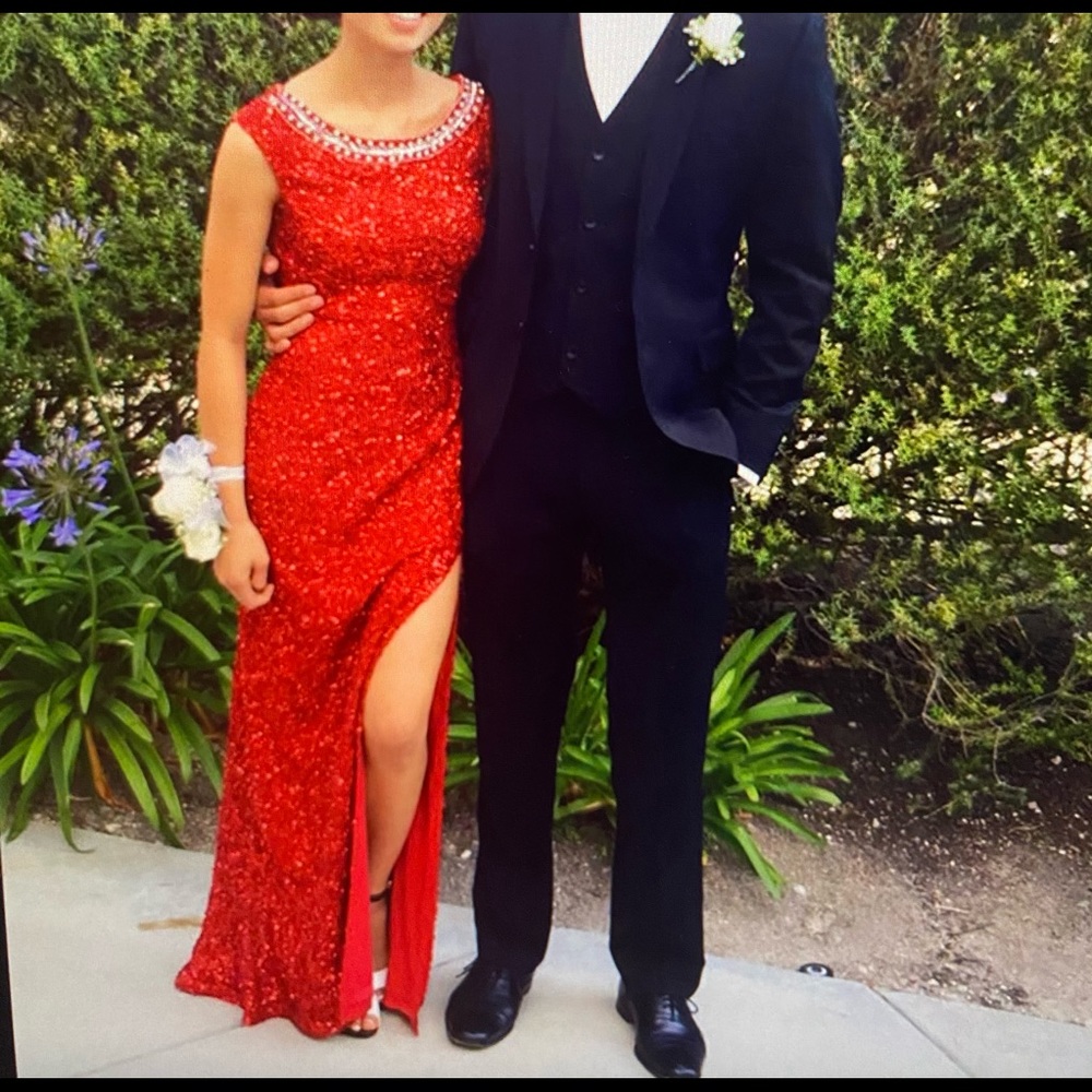 Prom dress